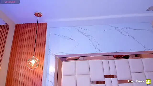 eva_roseee webcam