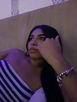 VeronicaSaenzx webcam