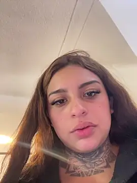 EmilyMoore_Pink webcam