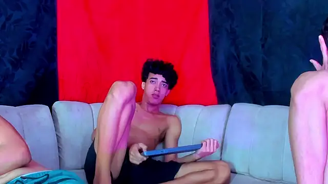Pleasure_boys_hot webcam