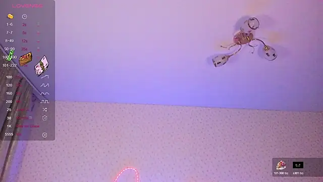 Nutsy_and_Stephanie webcam