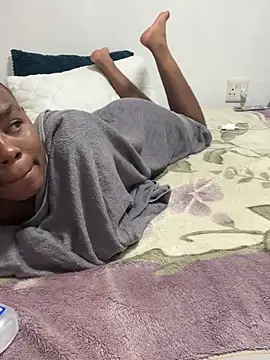 phoenixxxx01 - Phoenixxxx01's free webcam - UK Sex Cams