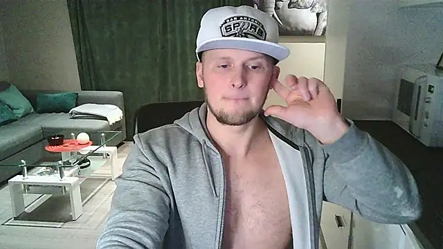 dartanjanas13 - Dartanjanas13's free webcam - UK Sex Cams