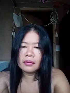 lovelywoman43 - Lovelywoman43's free webcam - UK Sex Cams