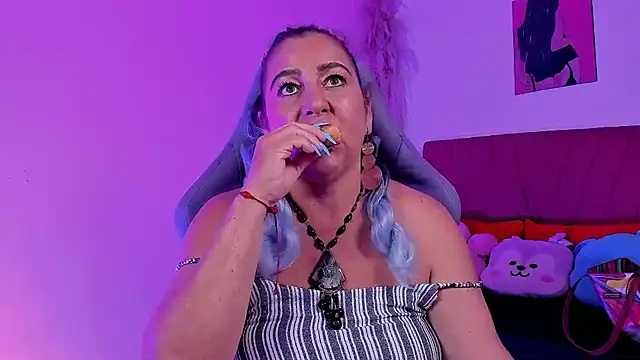 palomalombardi - PalomaLombardi's free webcam - UK Sex Cams