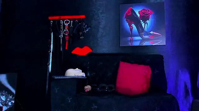 sharonnstones - SharonnStones's free webcam - UK Sex Cams