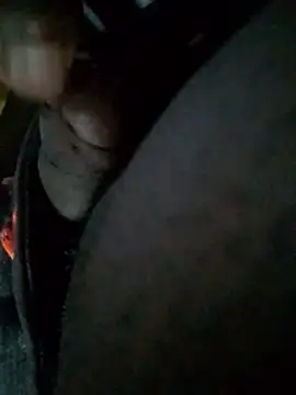 sparrowzy - Sparrowzy's free webcam - UK Sex Cams