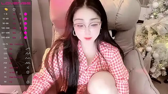 Monica-666888- webcam