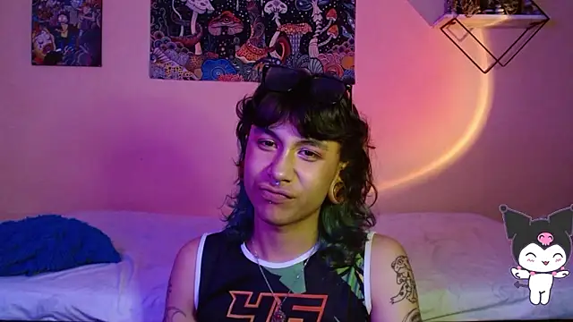 lovely_mathew webcam