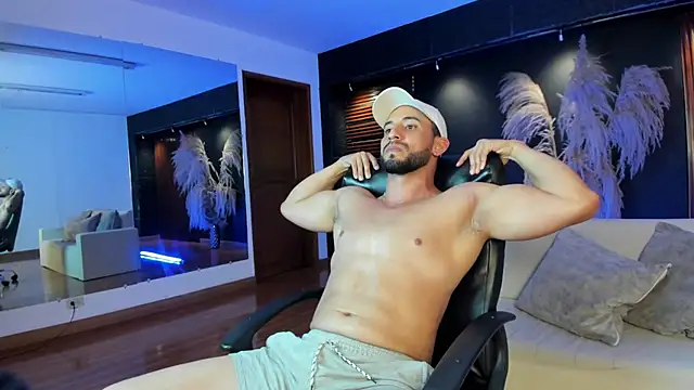 Dylann_Carter webcam