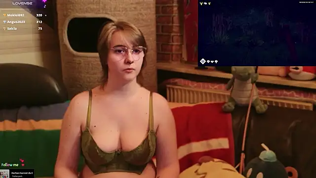 GamerGirl_Eve webcam