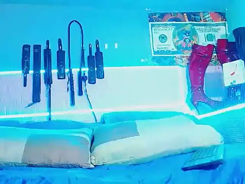 mylygrey - Mylygrey's free webcam - UK Sex Cams