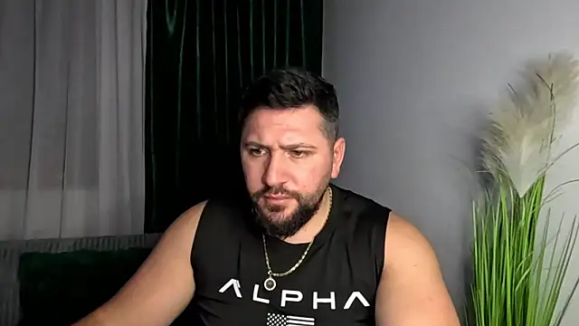 gold_alpha_boy - Gold_Alpha_Boy's free webcam - UK Sex Cams