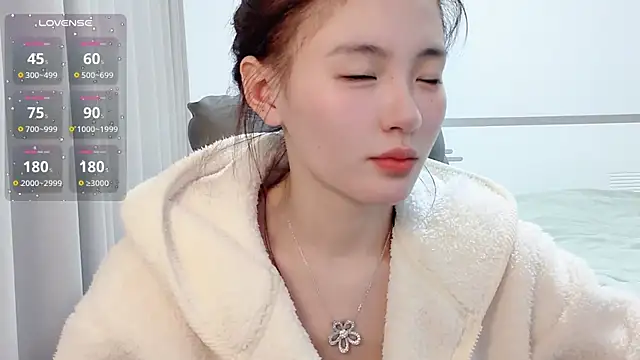 美女H-2005在线直播