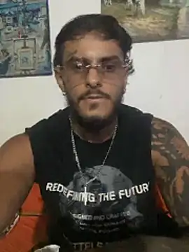 liyamjunior - Liyamjunior's free webcam - UK Sex Cams