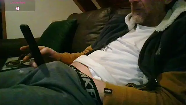 vrenico-sc - Vrenico-SC's free webcam - UK Sex Cams