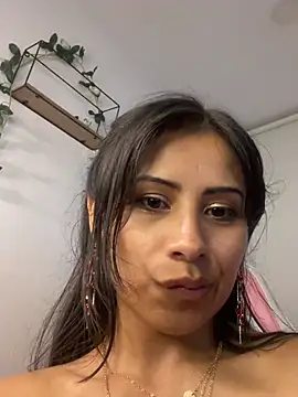 Jade_Zephyra webcam