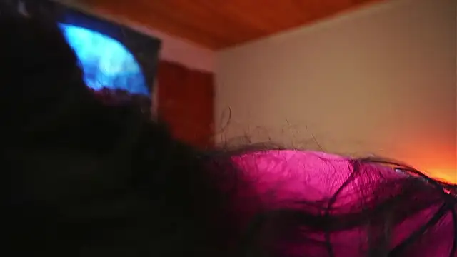 coraline_latin webcam