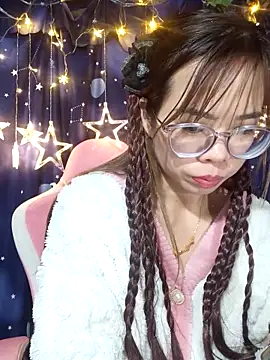 __Mai-love19__ webcam