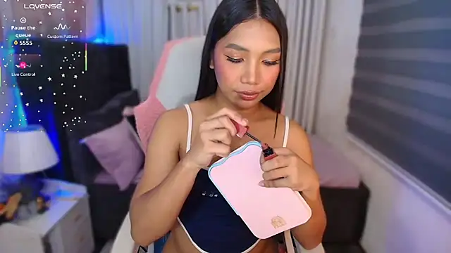 fuckingnaughtyjade webcam