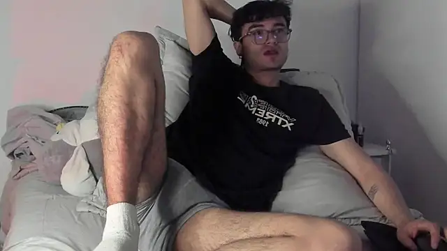 charlie_dicker - Charlie_dicker's free webcam