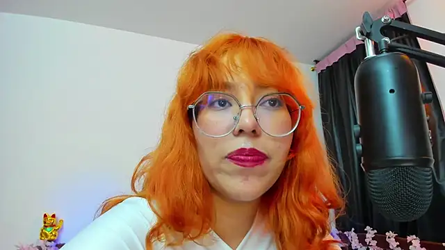 _Moon_Johnson webcam