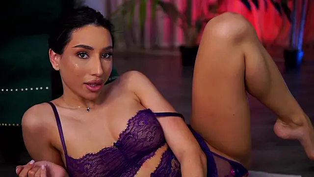 GinaValentinna webcam