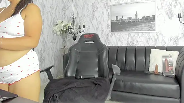 AlexandraMilff webcam