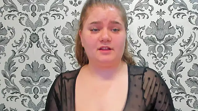 LissaBigTitts webcam