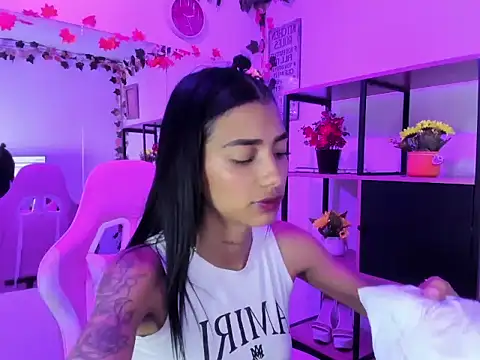 KarlaSlutSkinny__ webcam