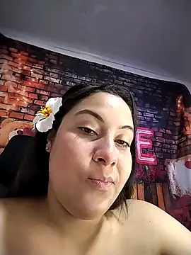 Preview of esmeralda_jadees