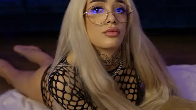 blondie_muller webcam