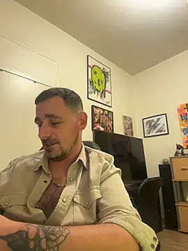 defbond420 - Defbond420's free webcam - UK Sex Cams