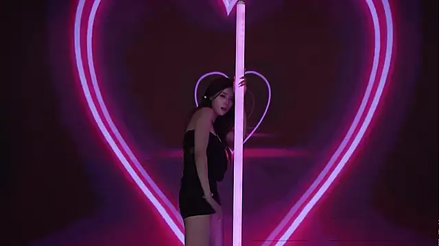 wily-07 - Wily-07's free webcam - UK Sex Cams