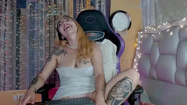 im_maya - IM_MAYA's free webcam - UK Sex Cams