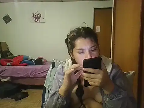 isabellapurple webcam