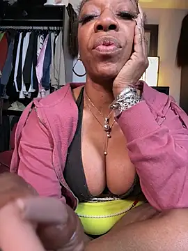 Kennady_Buxum_Goddess webcam