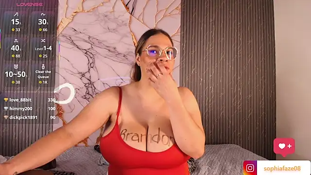 big_tits_in_your_face - Big_tits_in_your_face's free webcam - UK Sex Cams