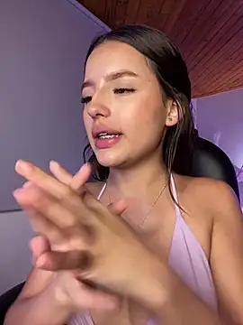 Sofia18_pinkk webcam