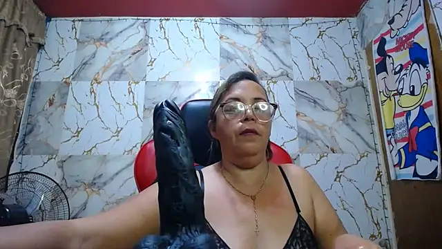 alina_maturehot webcam