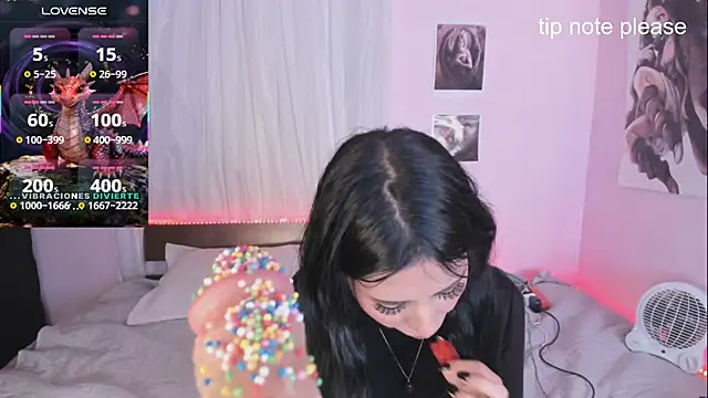 Miss_Charlottet webcam