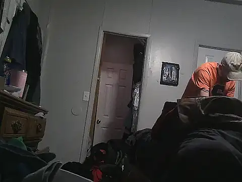 bi_curious86 - Bi_curious86's free webcam - UK Sex Cams