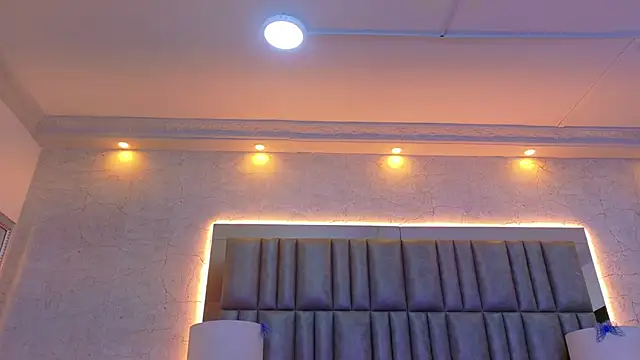 CamilaJohnston webcam