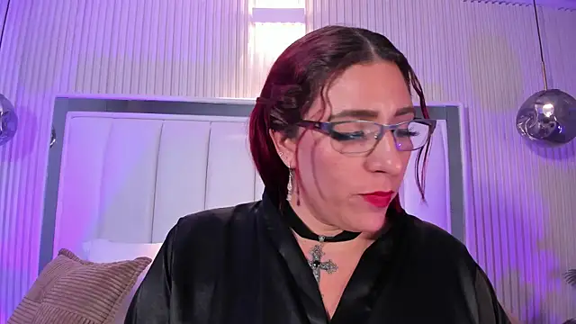 naughty_flower18 webcam