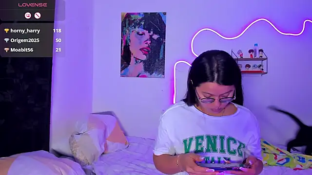 Dilan_and_Mia webcam