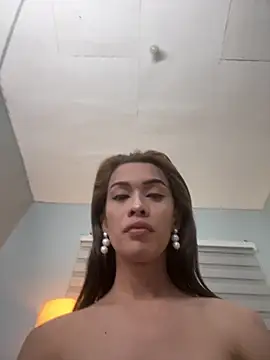 Olivia_Jordan webcam