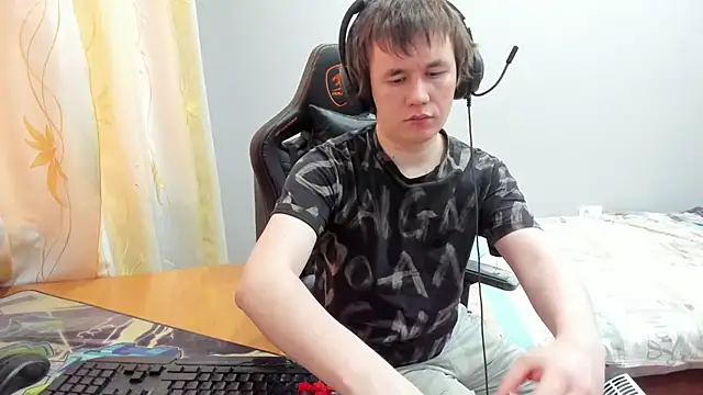 iliaskrislove webcam