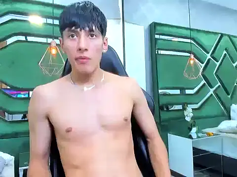 BellaAndNethan webcam