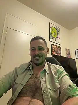 defbond420 (M young) - enlever la chemise =P=P