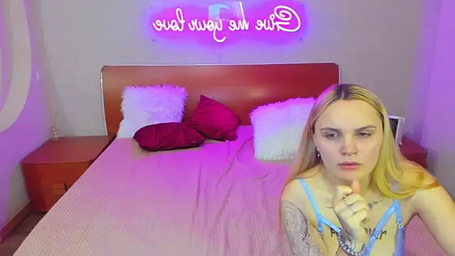 magiceyess - MagicEyess's free webcam - UK Sex Cams